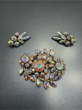 Vintage Sherman Aurora Borealis Crystal Floral Brooch and Clip-On Earrings Set